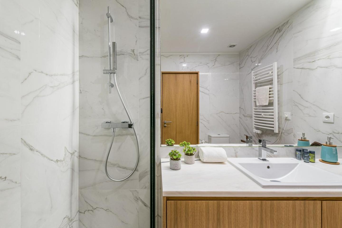 Guestready - Leisure Fun Apartment Porto Eksteriør bilde